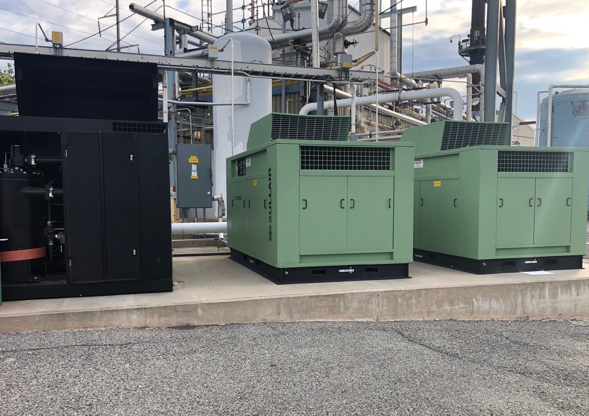 Three Sullair air compressors at local Philadelphia/NJ company provided by Cummins-Wagner.